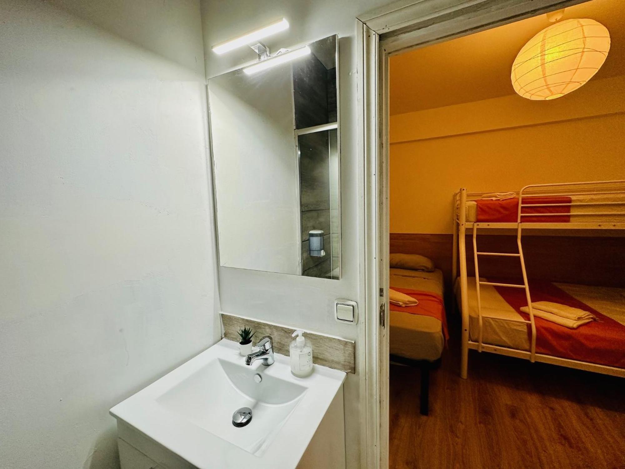 Punta Me Rooms In Madrid Downtown Esterno foto
