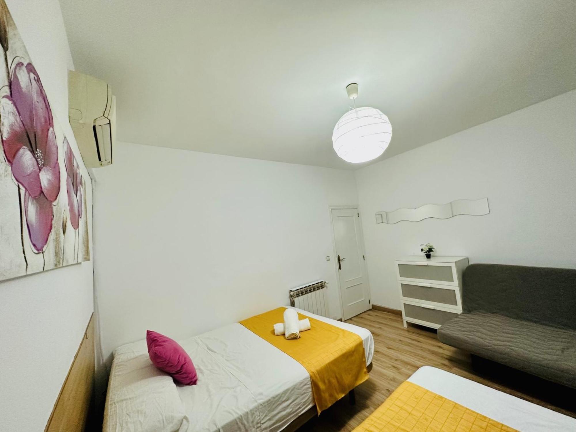 Punta Me Rooms In Madrid Downtown Esterno foto